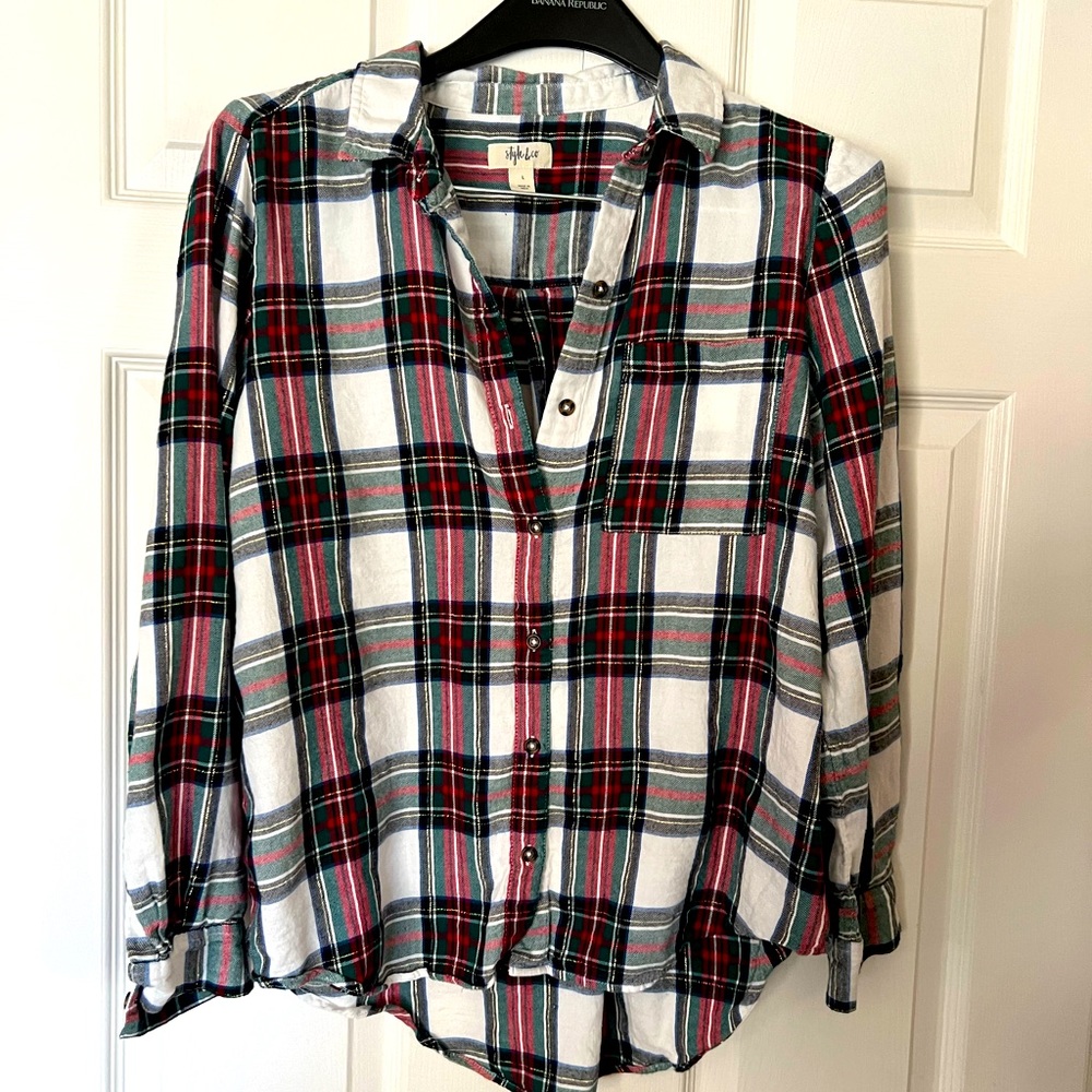 Women’s Flannel Top